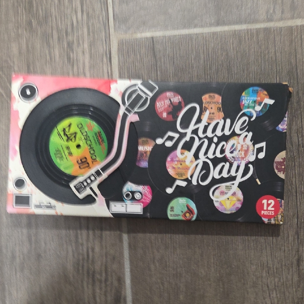 Retro Vinyl Record Puzzle Set